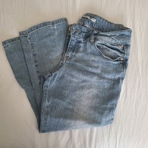 Capri Jeans